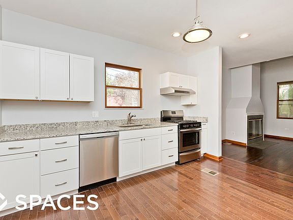 3rd image of 1322 W Schubert Ave #Coach
