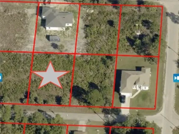3304 58th St W, Lehigh Acres, FL 33971