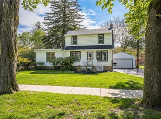 41 Dewey Ave, Fairport, NY 14450