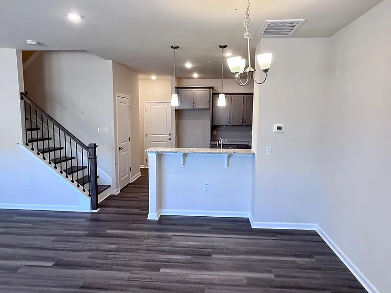 303 Parker Station Ave — Photo 6