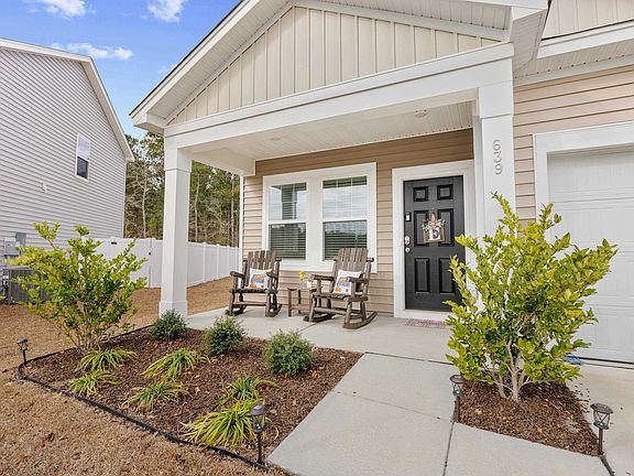 2nd image of 639 Muster Field Ct.