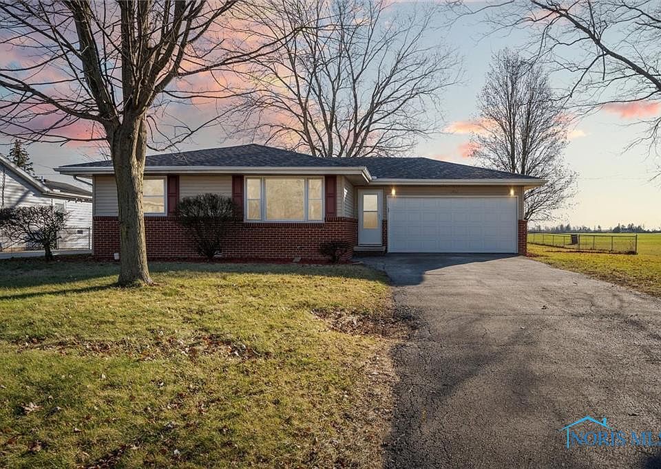 1st image of 23802 W Meadow Dr