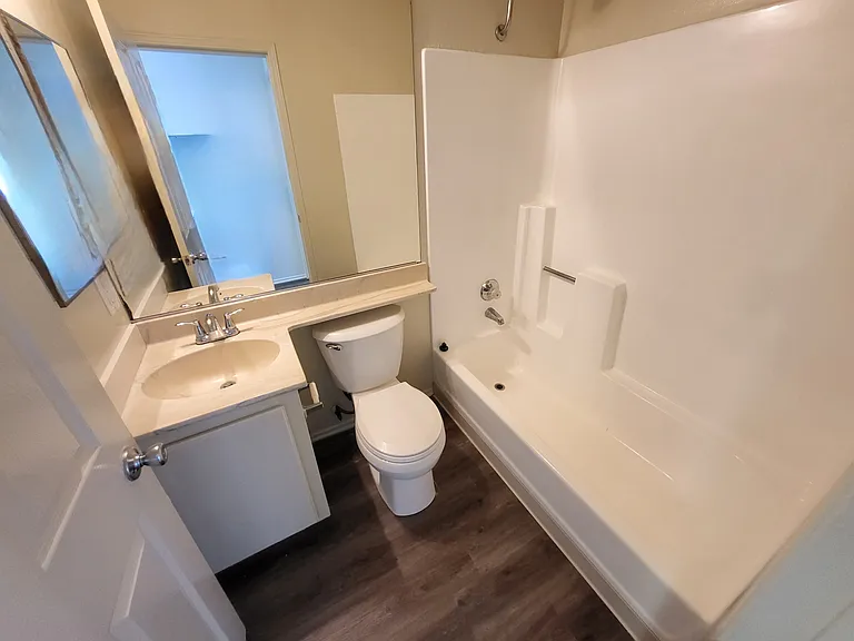 1225 Belmont Ave #301 — Photo 10