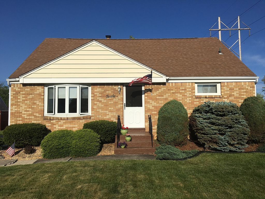 20 Leni Ln - Property Image