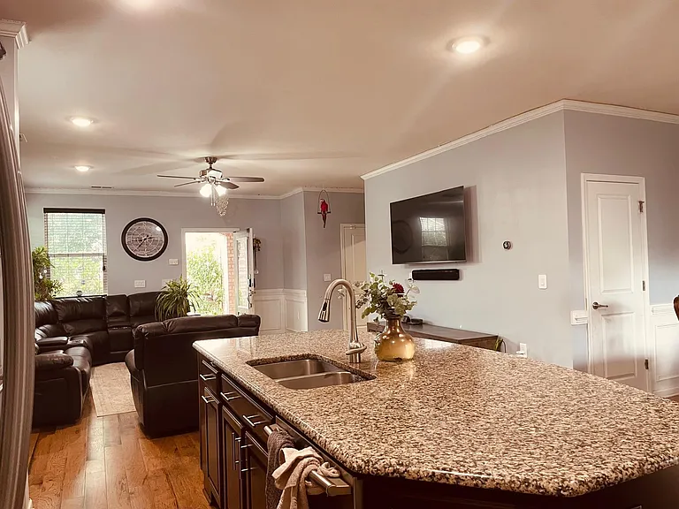 4860 Lily Garden Dr — Photo 13