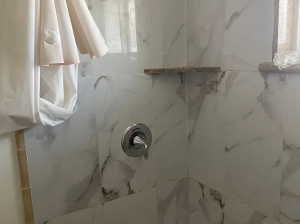 75 E Gish Rd #5, San Jose, CA 95112