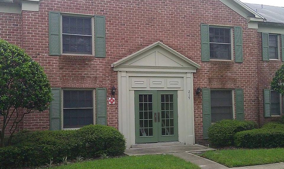 1st image of 219 Georgetown C Dr