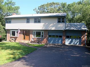 8 Maple Ter, Ledyard, CT 06339