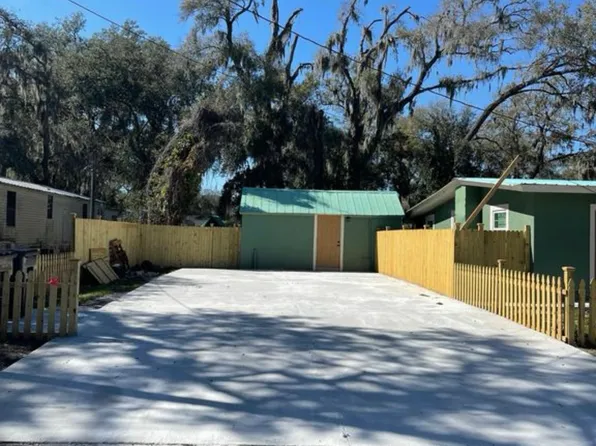 10611B Main St, Thonotosassa, FL 33592