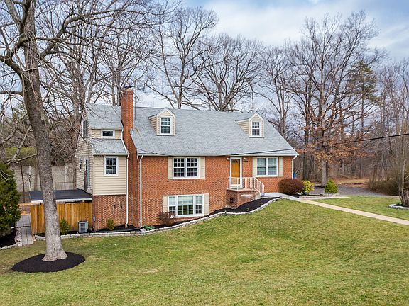 2nd image of 10918 Marilta Ct