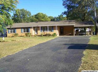 183 County Road 462, Town Creek, AL 35672