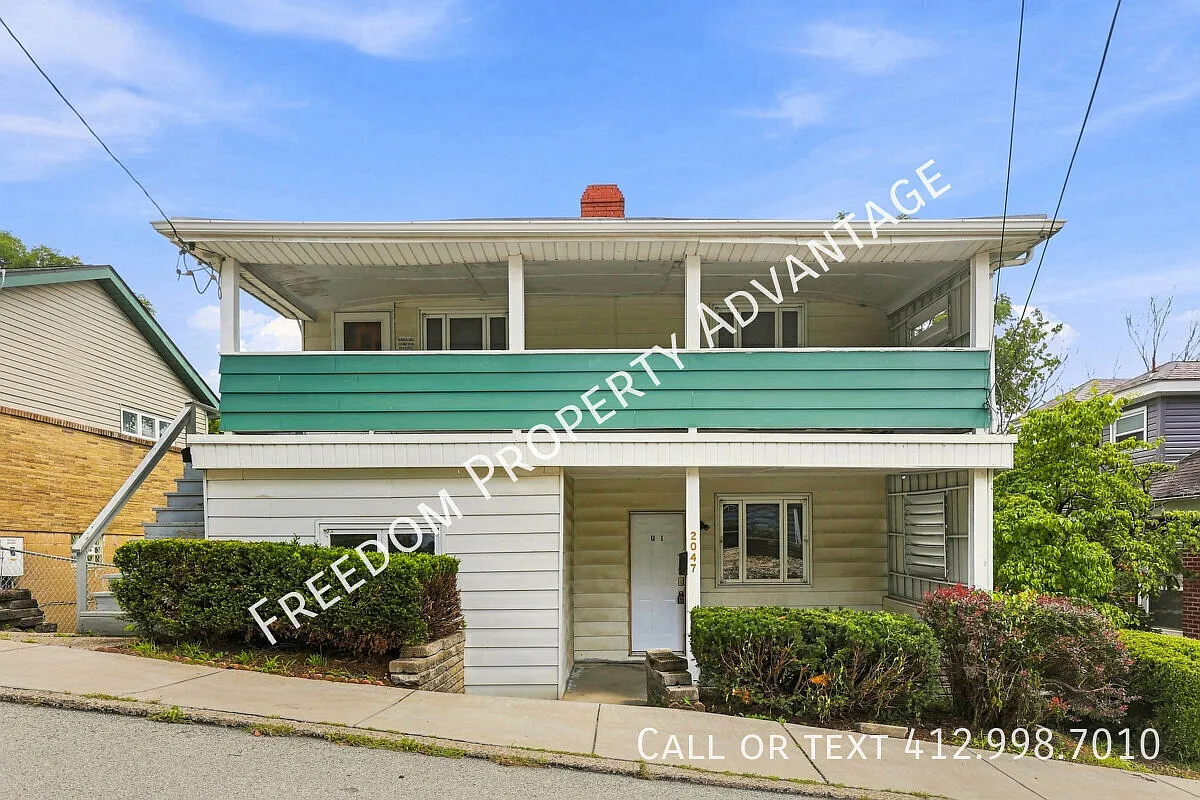 2047 Redrose Ave U1 - Carrick — Photo 4
