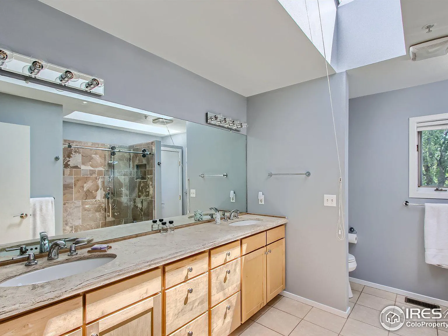 2954 Kalmia Ave — Photo 4