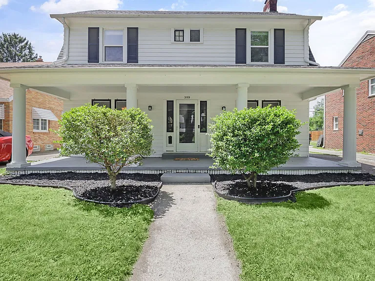 3159 Wendover Dr — Photo 2