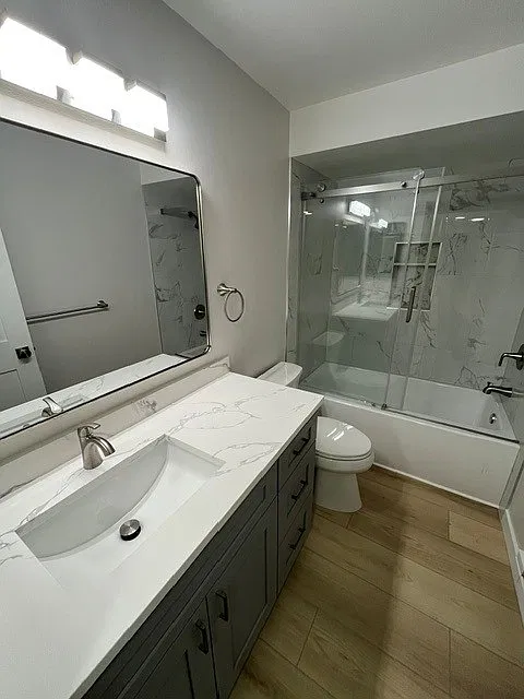 2 bed, 841 sqft, $2,500 — Photo 2