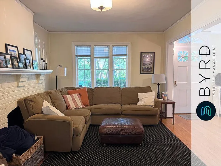 3427 Ellwood Ave — Photo 9