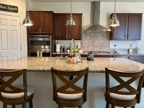 531 Polk St #B, Manteca, CA 95337