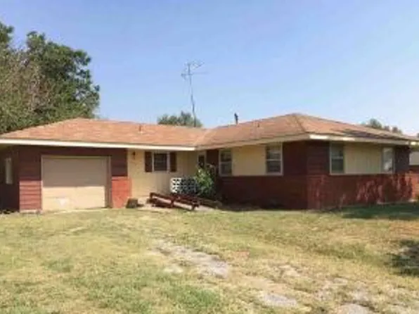 514 N Young St, Billings, OK 74630