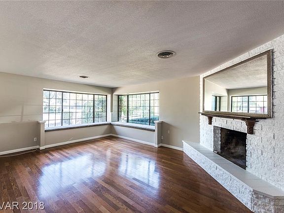 3rd image of 2600 Bryant Ave