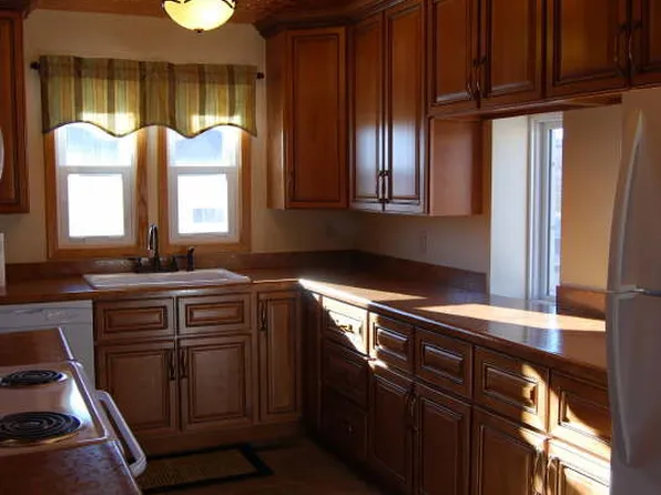 222 S Sonora Ave, Newcastle, WY 82701