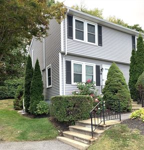 270 Sunderland Rd APT 54, Worcester, MA, 01604