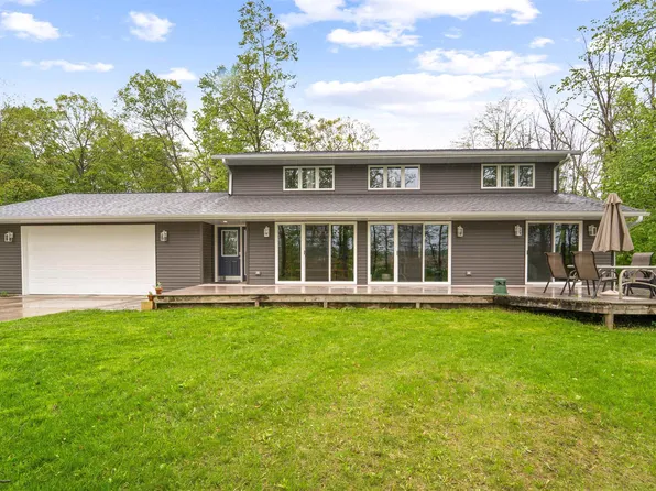 W6581 County Road F, Brownsville, WI 53006