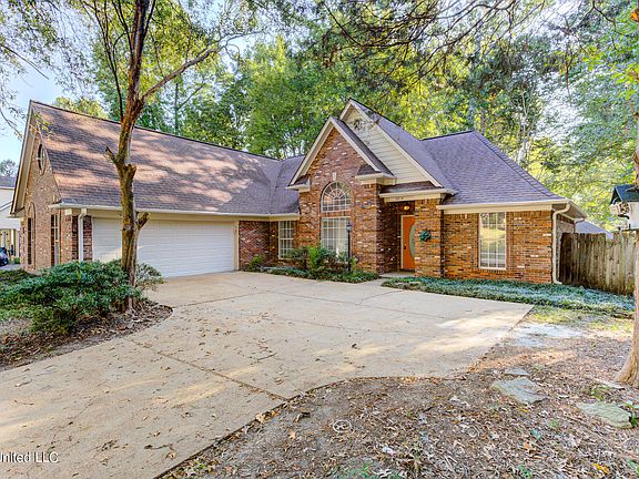 3rd image of 5814 Morganton Dr
