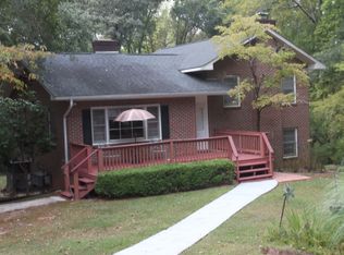 106 Valley Dr, Winnsboro, SC 29180
