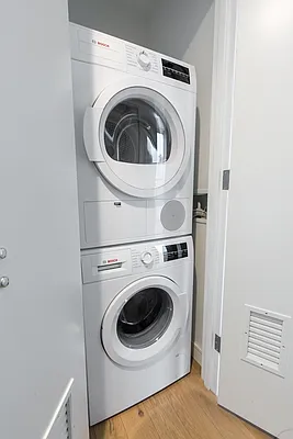 Rented by Stonehenge NYC LLC | media 12