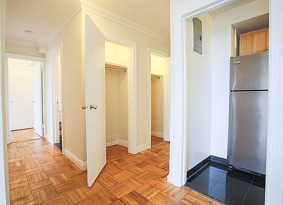 5th image of 360 E 65th St APT 16J