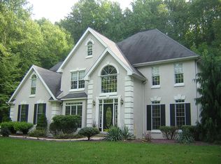 219 Chapel Hill Rd, Sinking Spring, PA 19608