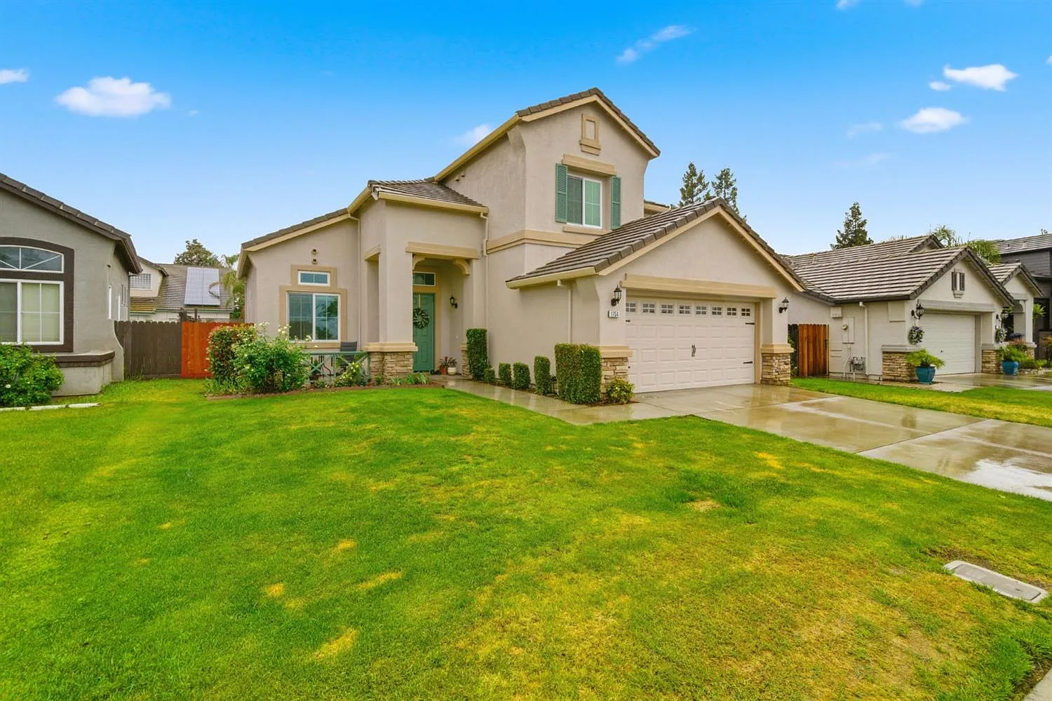 1754 Komenich Dr photo 1
