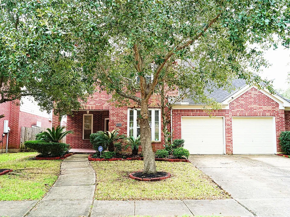 22147 Canyonwood Park Ln