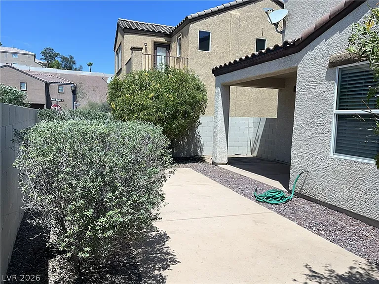 1533 Sagrada Ct — Photo 6