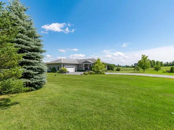 25 Mansfield View Drive, Georgia, VT 05478