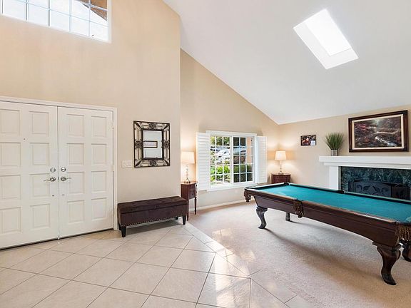 3rd image of 30755 Lakefront Dr
