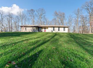 111 Sitting Bull Dr, Lake Waynoka, OH 45171