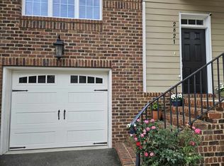 2821 Plumfield Pl #3, Raleigh, NC 27607