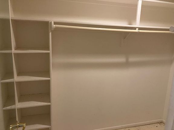 Walk In closet