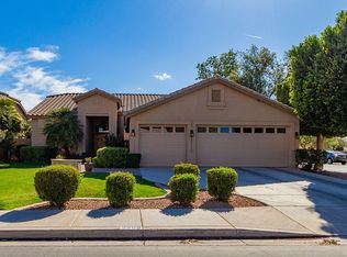 2209 E Manor Dr, Gilbert, AZ 85296