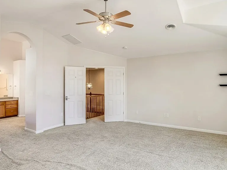 1395 E 100th Ln — Photo 33