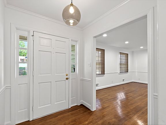 2nd image of 4817 Glen Forest Dr