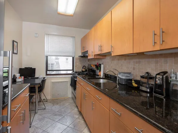 2518 Union Street #5A, Flushing, NY 11354