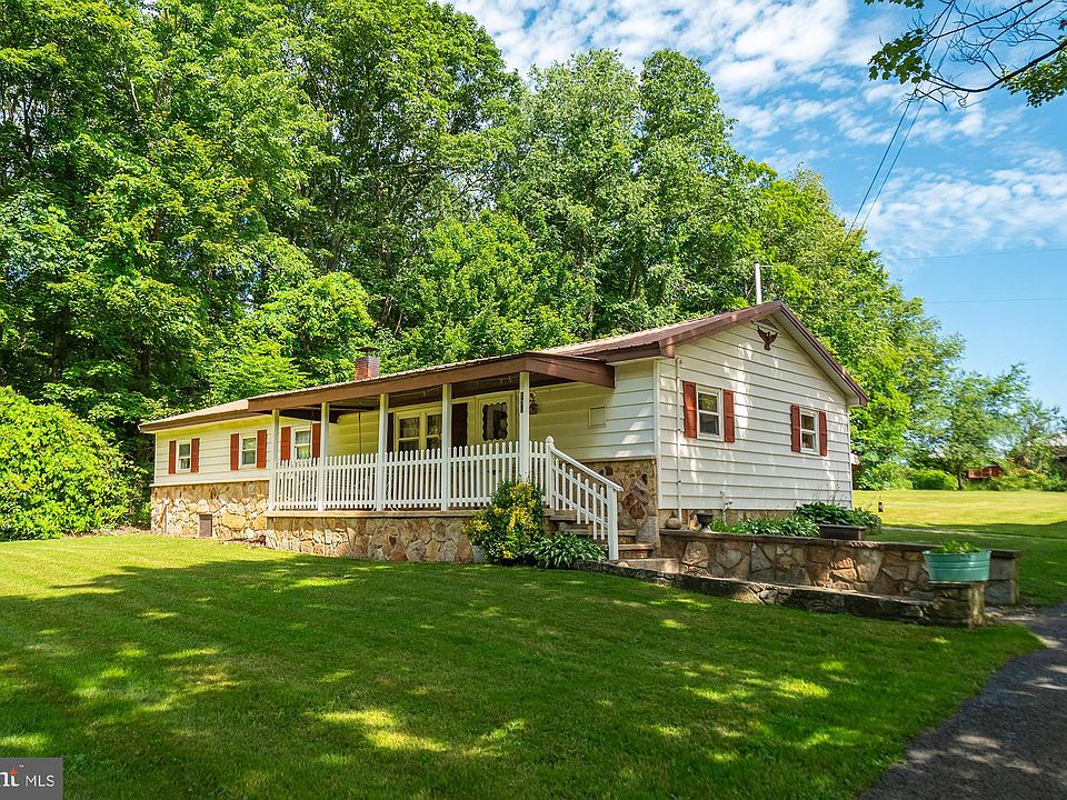 1st image of 121 Fearer Road Ext
