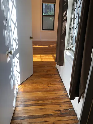 Rented by Eight Horse Realty | media 32