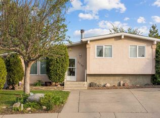 2035 W 19th Ave N, Lethbridge, AB T1H 4G4