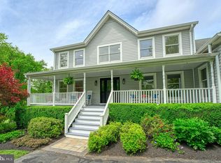 17045 Hamilton Station Rd, Hamilton, VA 20158