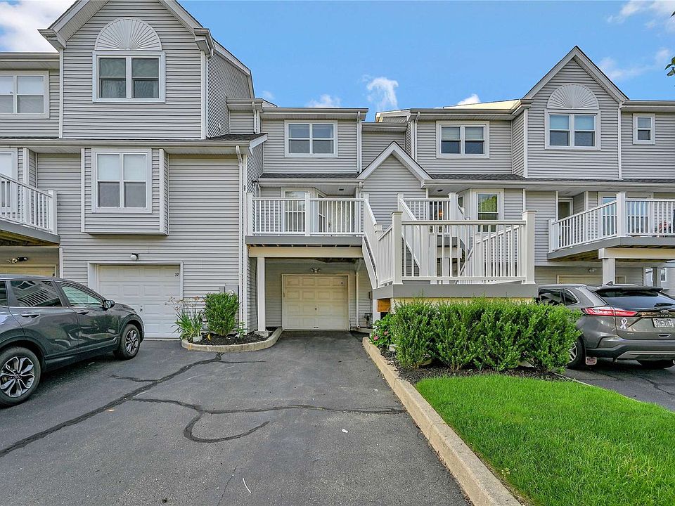 38 Leeward Lane UNIT 38, Pt Jefferson, NY 11777 Zillow