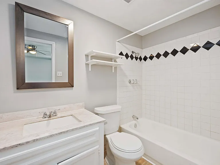 1728 Connorvale Rd #B — Photo 38