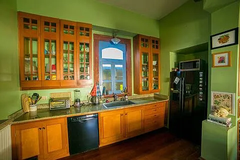 3011 Royal St #1 — Photo 7